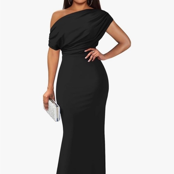 Black One Shoulder Puff Sleeve Cocktail Gown, perfect for mother of the bride - Picture 3 of 3